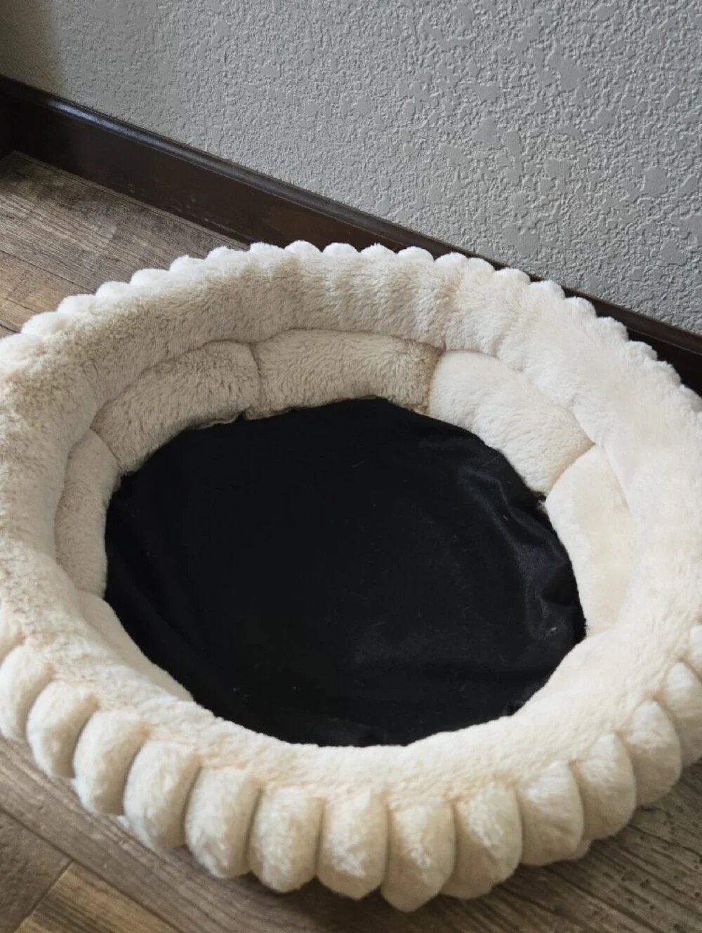 Plush Cream Pet Bed